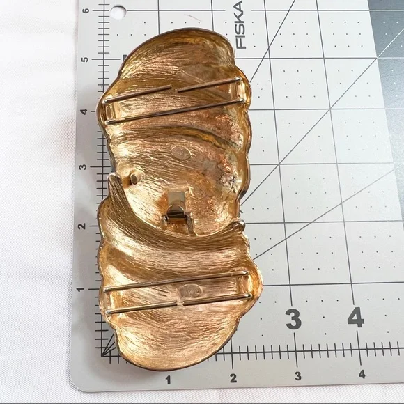 Vintage 1980’s Gay Boyer signed Shrimp Belt Buckle - Picture 8 of 9